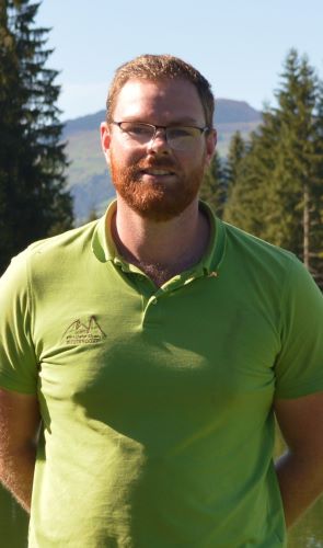 Greenkeeper: Leigh Holden