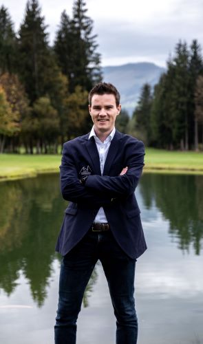 Community Manager: Maximilian Schmid